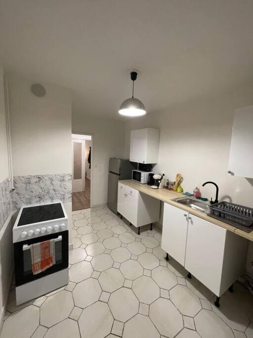 Appartement Cosy A Cenon, Proche Transports Екстериор снимка