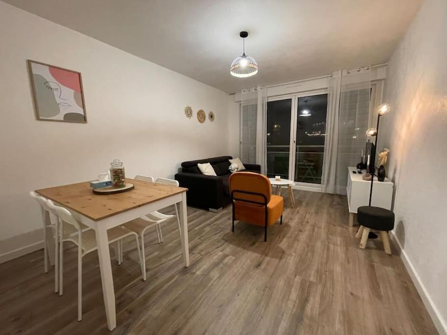 Appartement Cosy A Cenon, Proche Transports Екстериор снимка